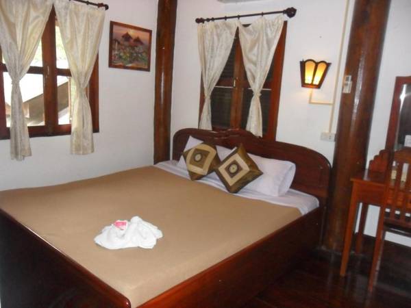 Rattana Guesthouse