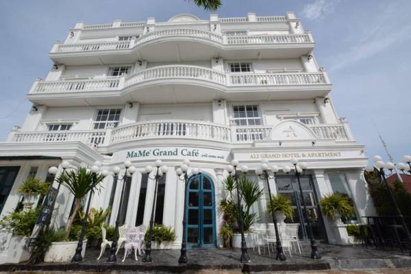 Ali Grand Hotel