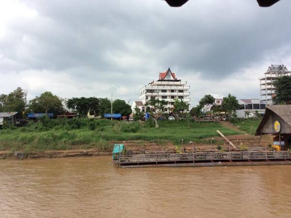 Pakse Mekong Hotel