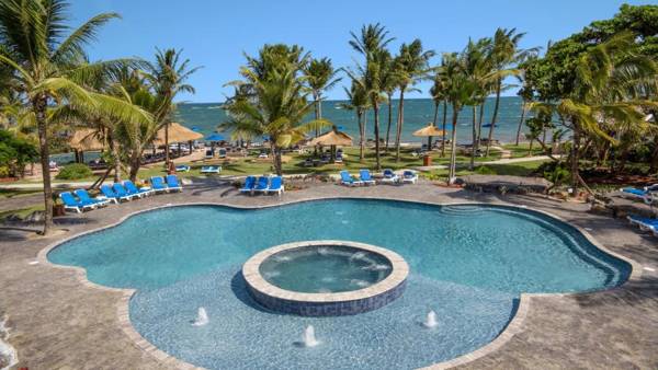 Coconut Bay Beach Resort & Spa All Inclusive