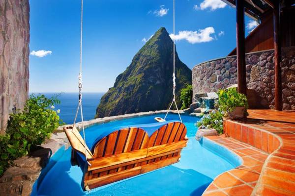 Ladera Resort