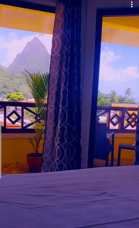 Sea Piton Apartment - Piton Delight- Certified