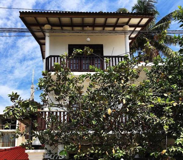 Ceylon Surf Guest and Restaurant