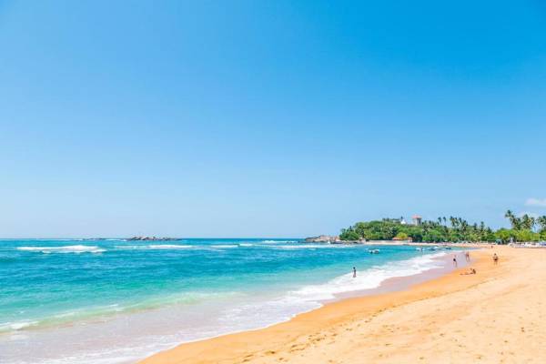 Thaproban Beach House