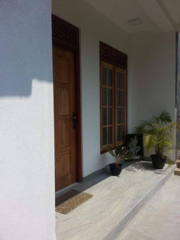 Monara Backpacker Inn Unawatuna