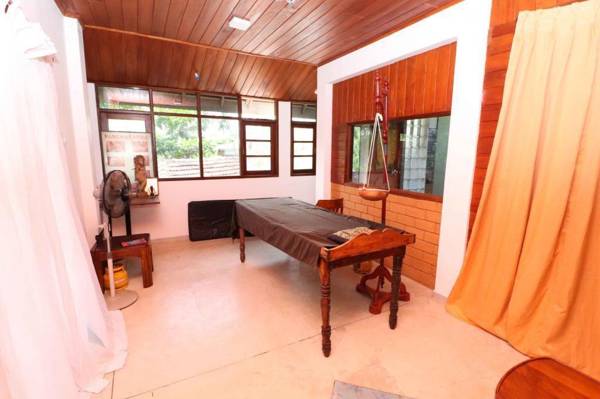 Yoho Milkyway Holiday Resort