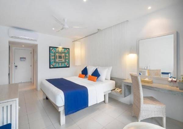 Trinco Blu by Cinnamon