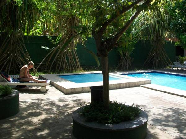 Lake Side Tourist Inn