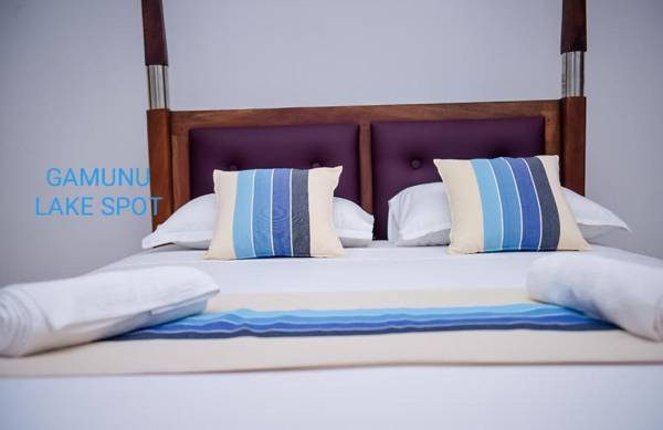 Double Lake View Tissa & Safari