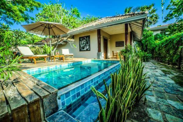 NIKARA Luxury Beach House