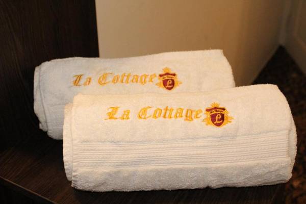 La Cottage Boutique Hotel & Restaurant