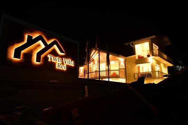 Twin Villa Red