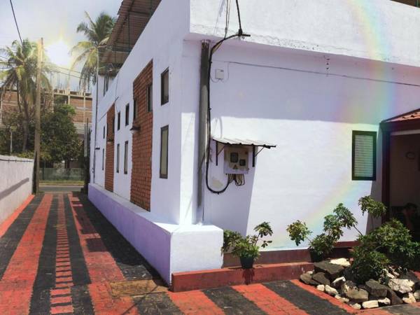 Aurora Beach Hostel - Negombo