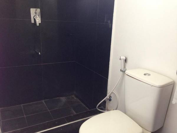 Aurora Beach Hostel - Negombo