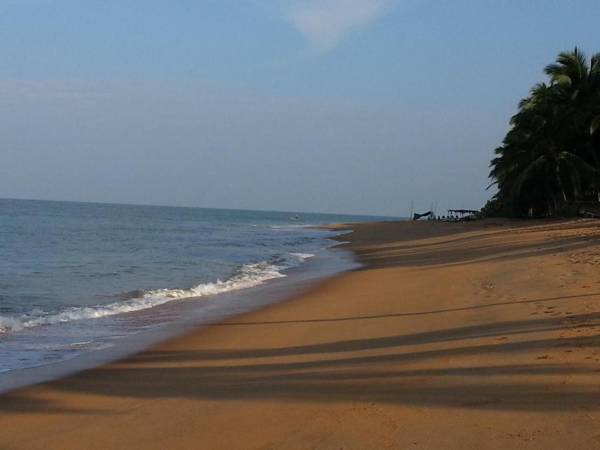 Solomon Beach Hotel