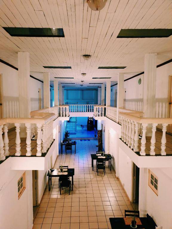 Oasis Skybeach Hostel - Negombo