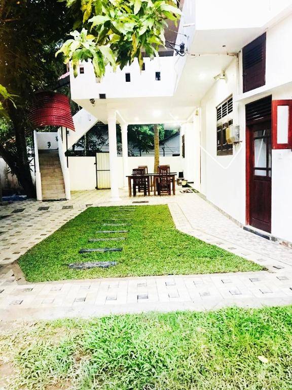 Sunnyplace Guest Mirissa