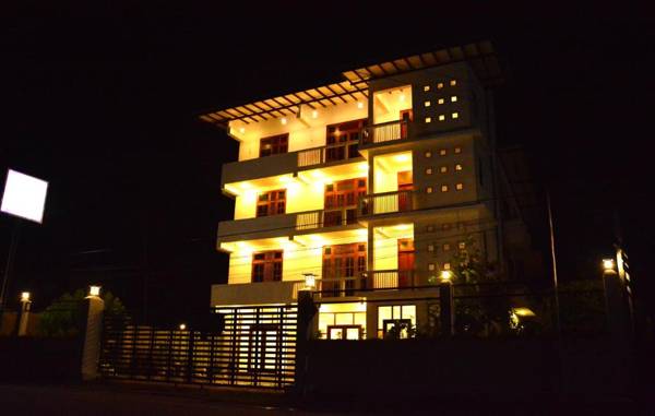 Hotel Romaya