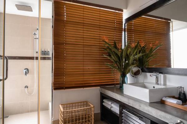 The Beach House by Reveal