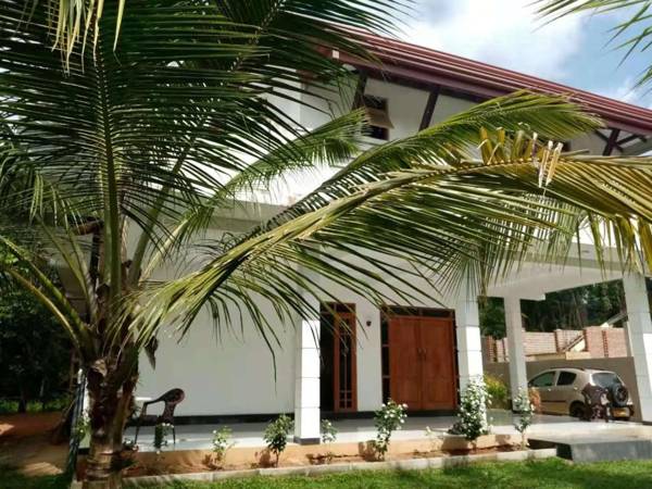 Colombo Airport Field View Villa