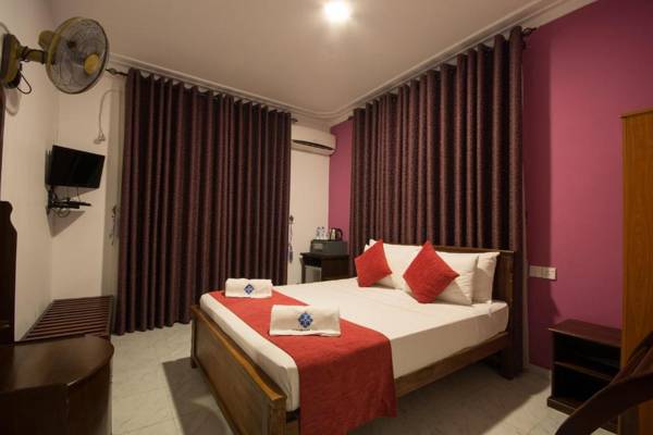 Ceyloni Lake Residency