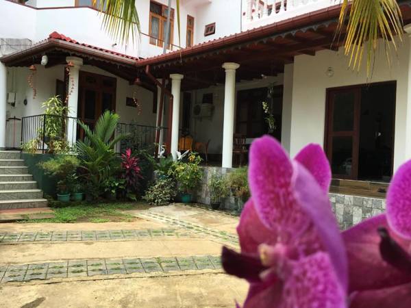 Hanthana Jungle View Holiday Home