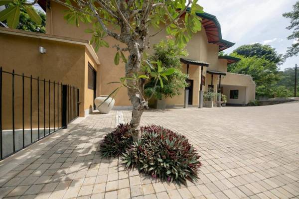 Melheim Kandy Villas