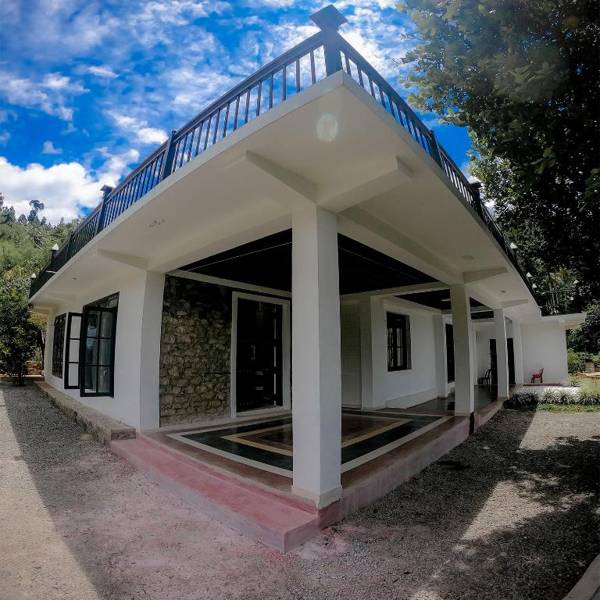 Knuckles Range Bungalow