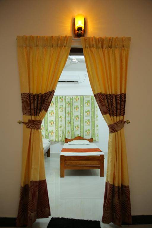 St Anne's Hotel & Restaurant