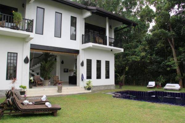 Madampe House 3 bedroom villa with pool for#7