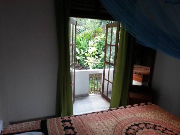 Wewala Walawwa Hikkaduwa SR .Nanayakkara Mawatha-Wewala-Milla-Nalagasdeniya Road.