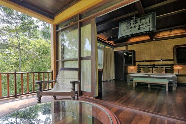 Jungle Village by Thawthisa