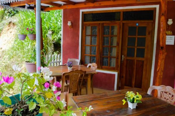 Rustle Hill Home Stay-Ella