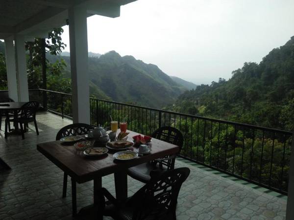 Rawana Fall View Guest House