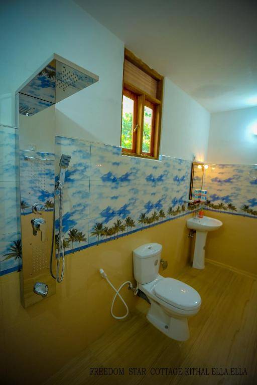 ELLA FREEDOM STAR COTTAGE