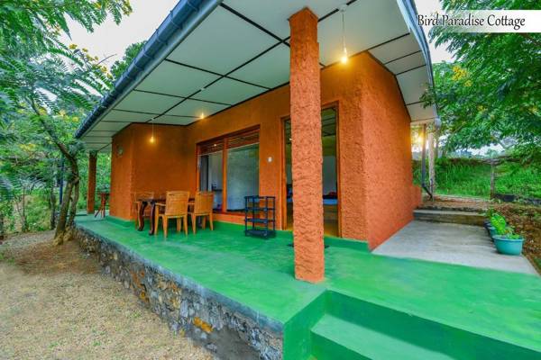 BIRD PARADISE COTTAGE