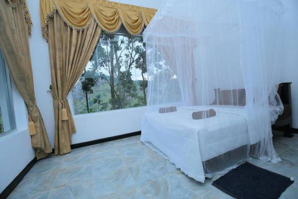 Ella Golden Rock Ella