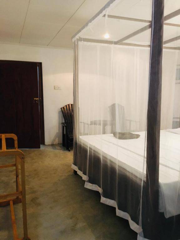 Hiriketiya Orchid Villa