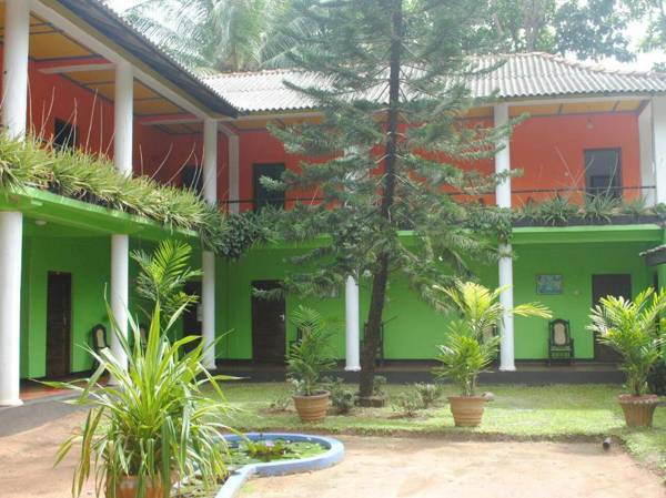 Sujatha Tourist Rest