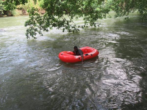 Dambulu Oya Family Park