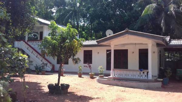 Green Village Homestay