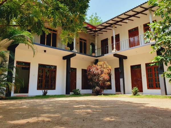 Dambulla Village Hotel