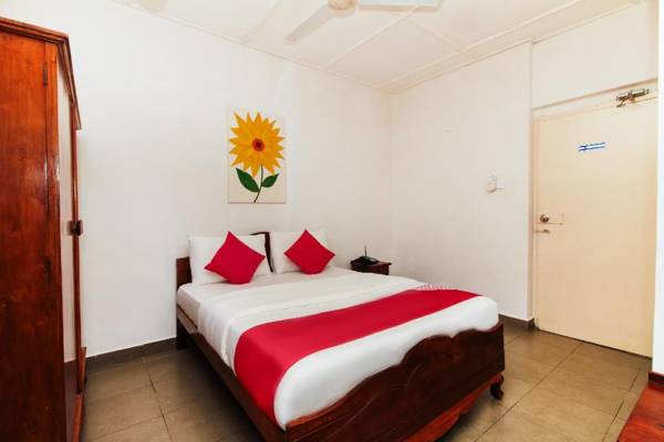 OYO 228 Sea View Hotel