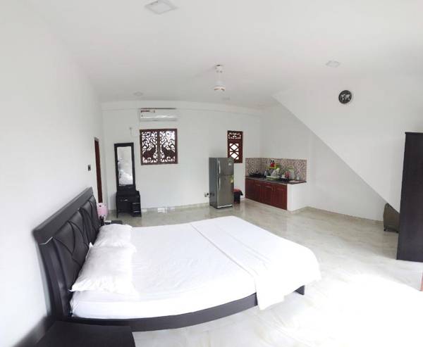 White Elephant Villa & Restaurant