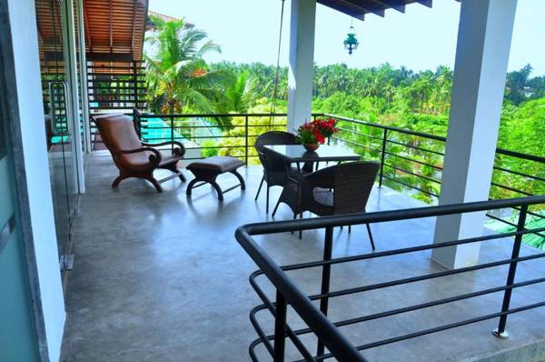 Jungle Heart Cabanas