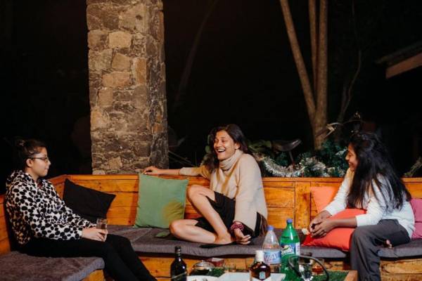 Rock house holiday bungalow Bandarawela