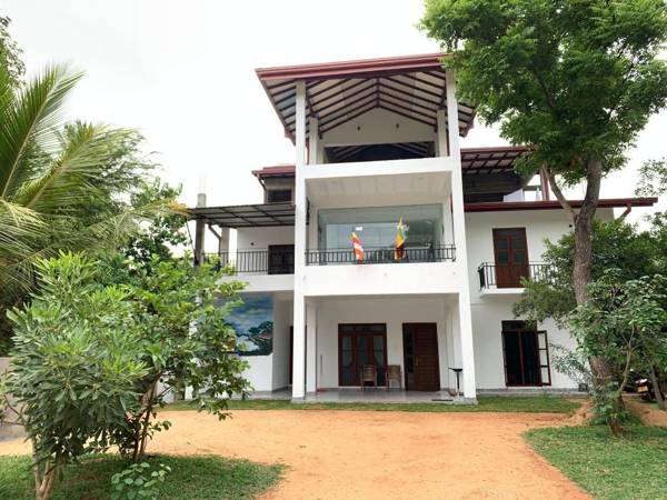 Nilaro Holiday Resort