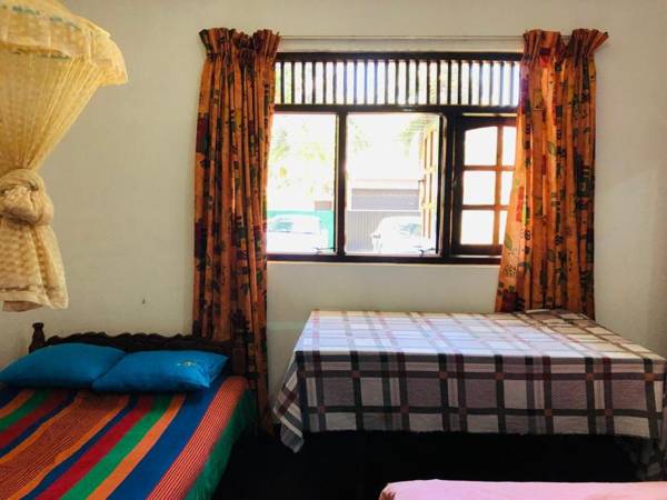 Holiday Bungalow In Devinuwara