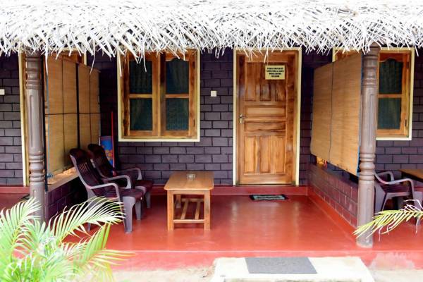 Naaval Beach Villa & Rooms