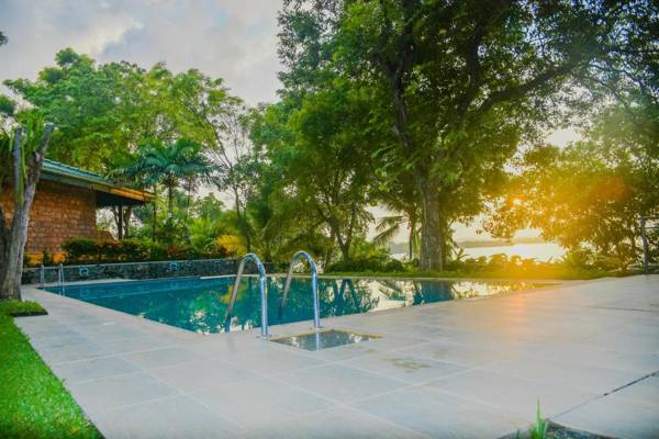 Lotus Paradise Nature Resort